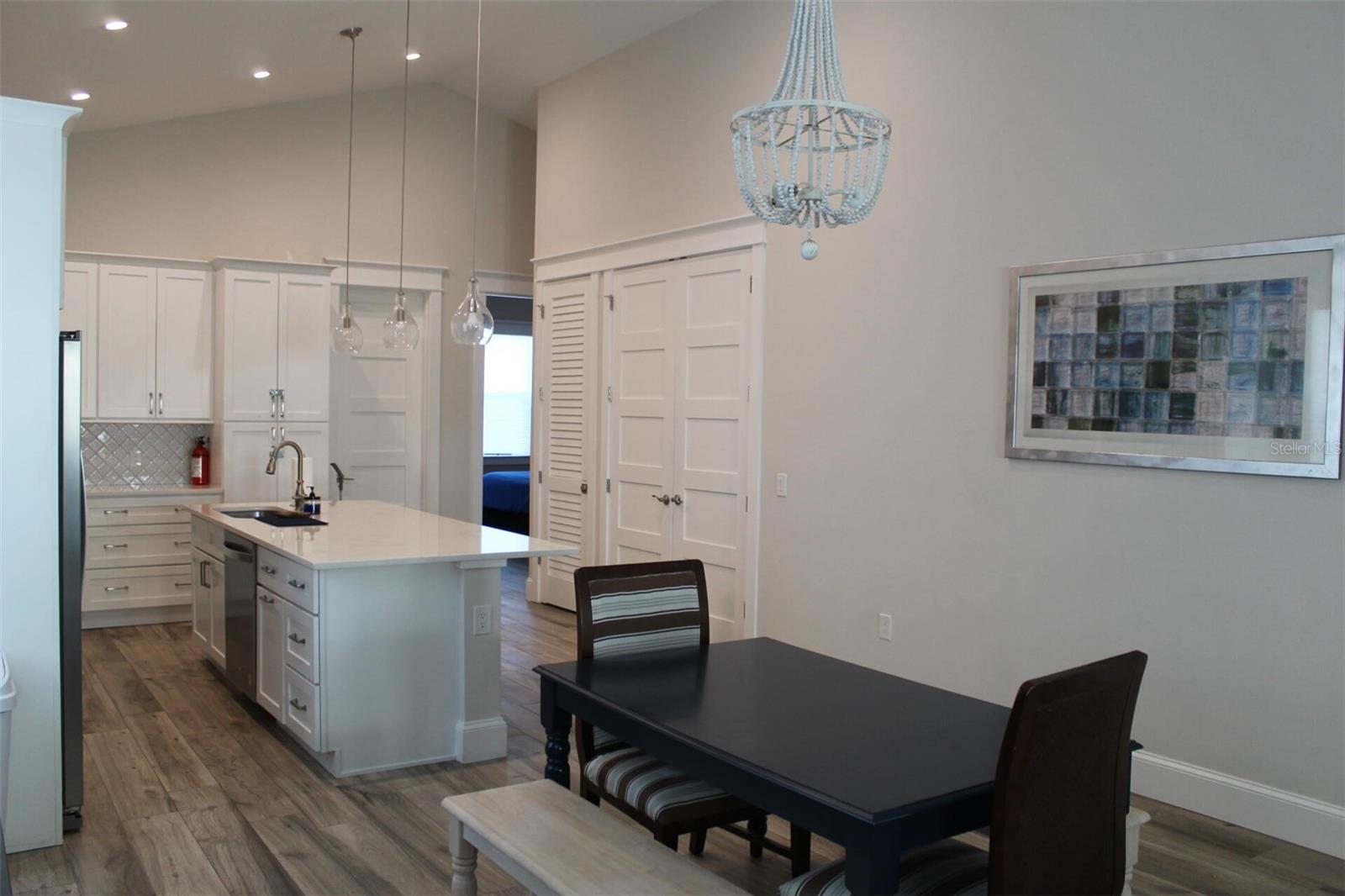Image 38 of 60 For 1619 17th Street W