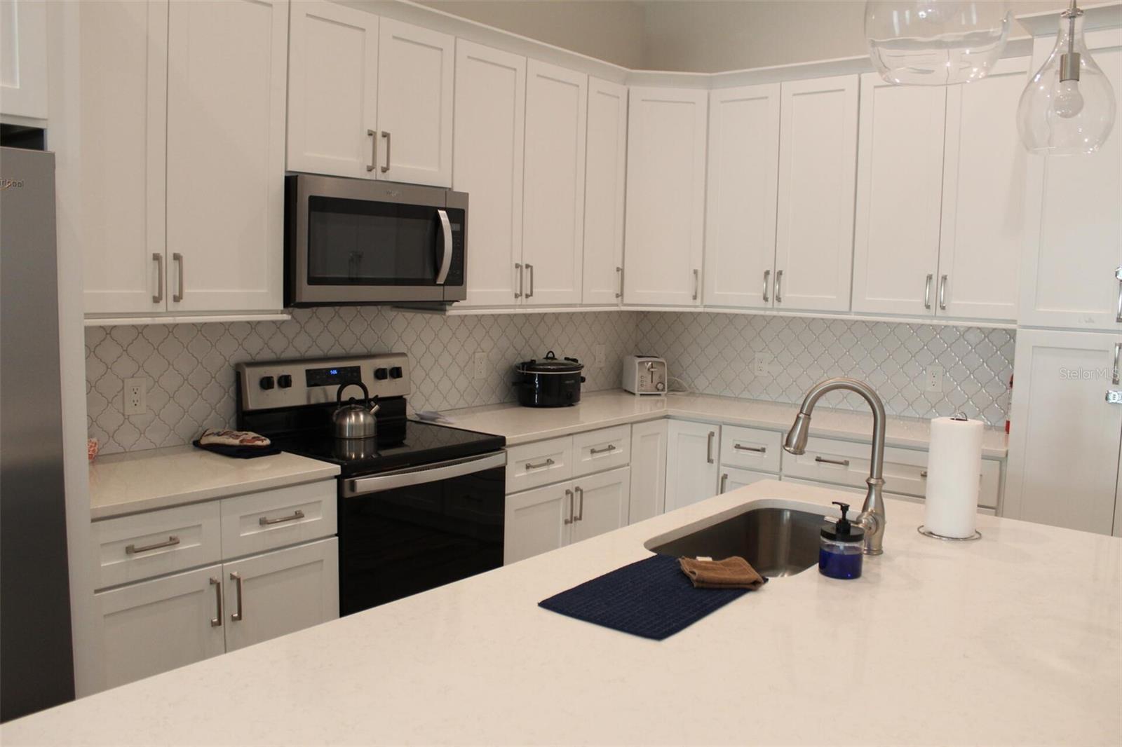 Image 41 of 60 For 1619 17th Street W