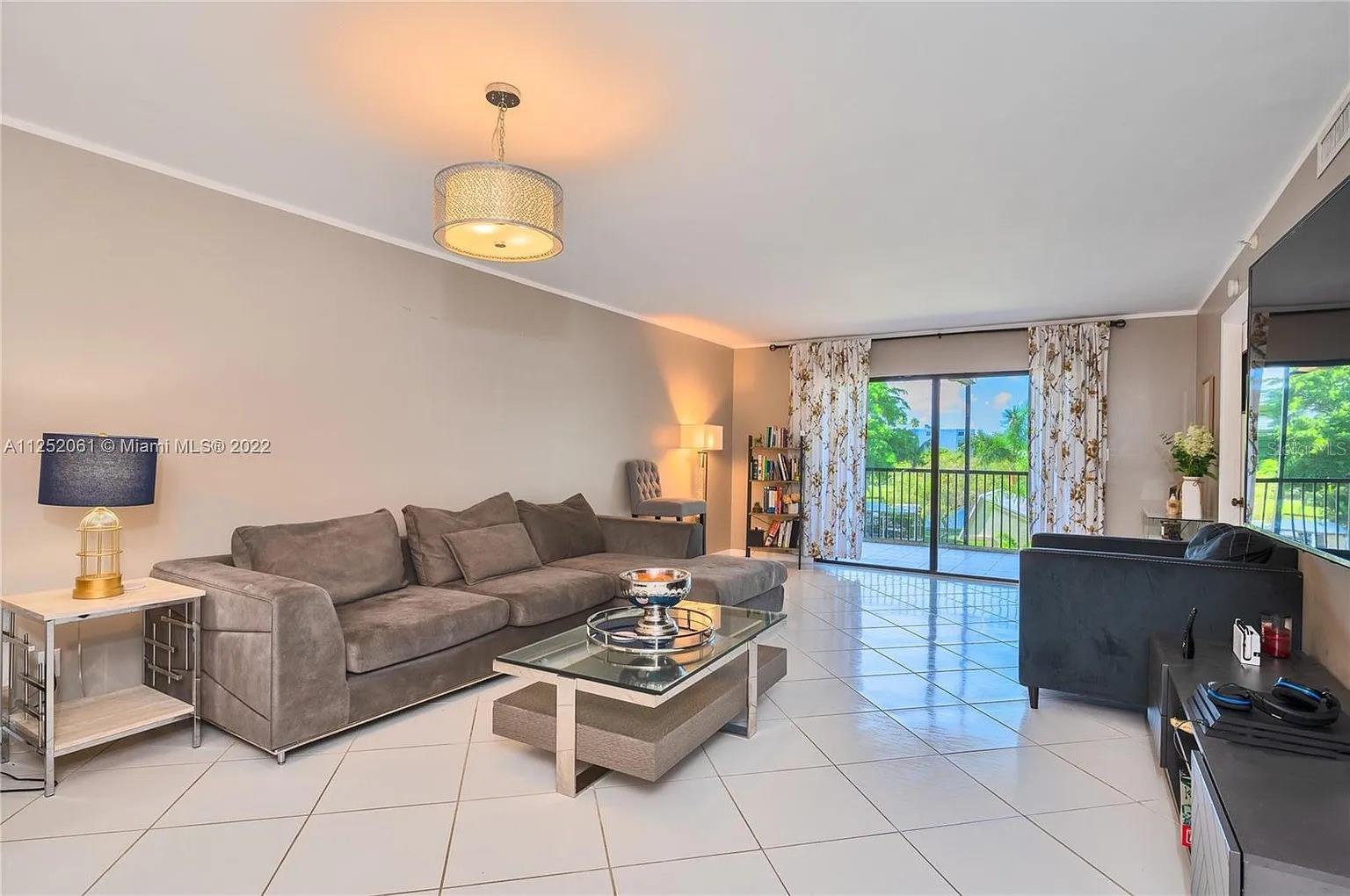 Image 3 of 19 For 2205 Cypress Bend Drive 302