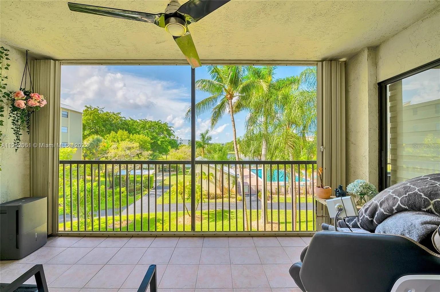 Image 5 of 19 For 2205 Cypress Bend Drive 302