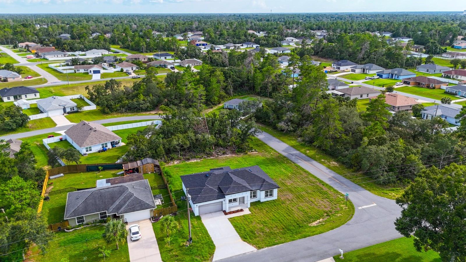 Image 32 of 34 For 12823 Sw 35th Avenue Rd