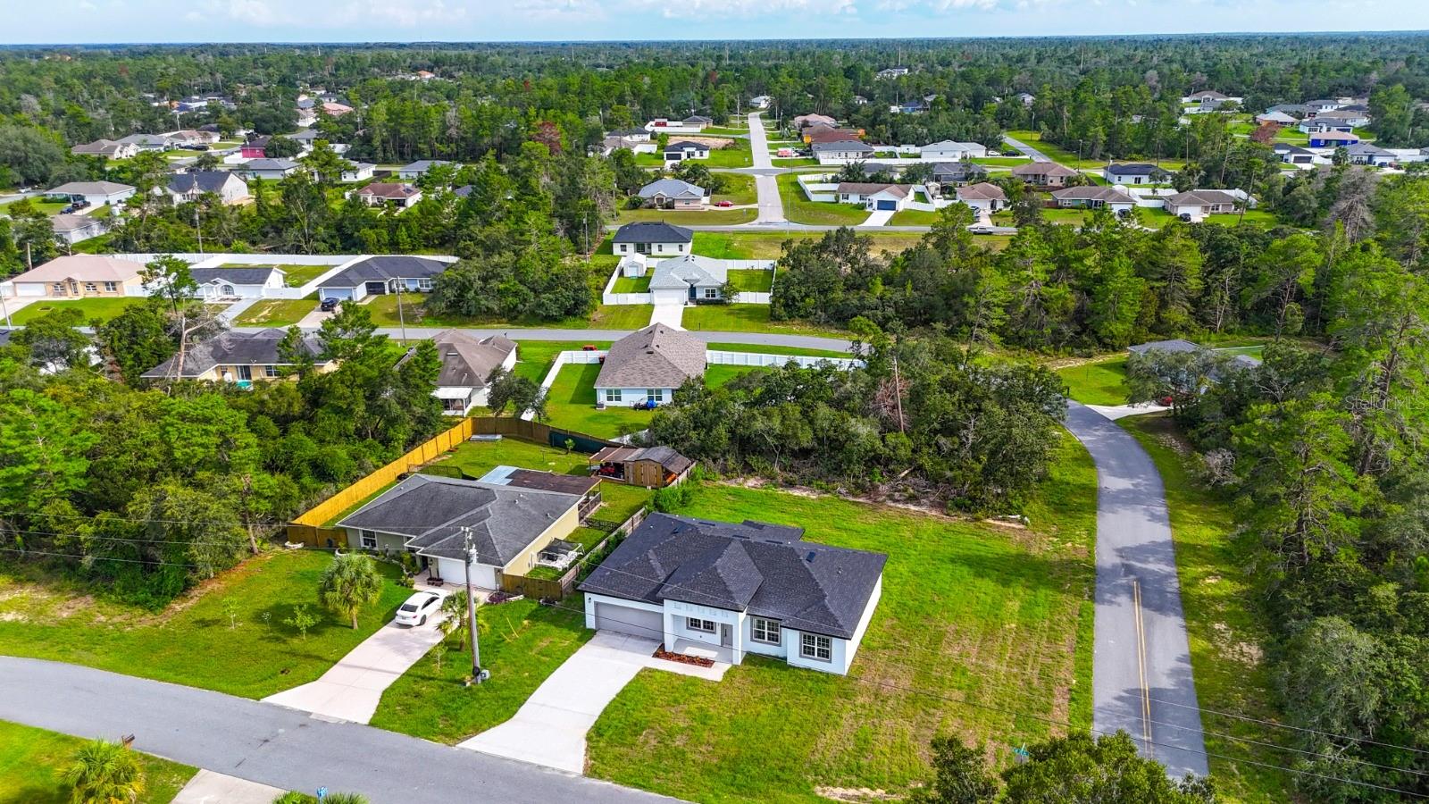Image 33 of 34 For 12823 Sw 35th Avenue Rd