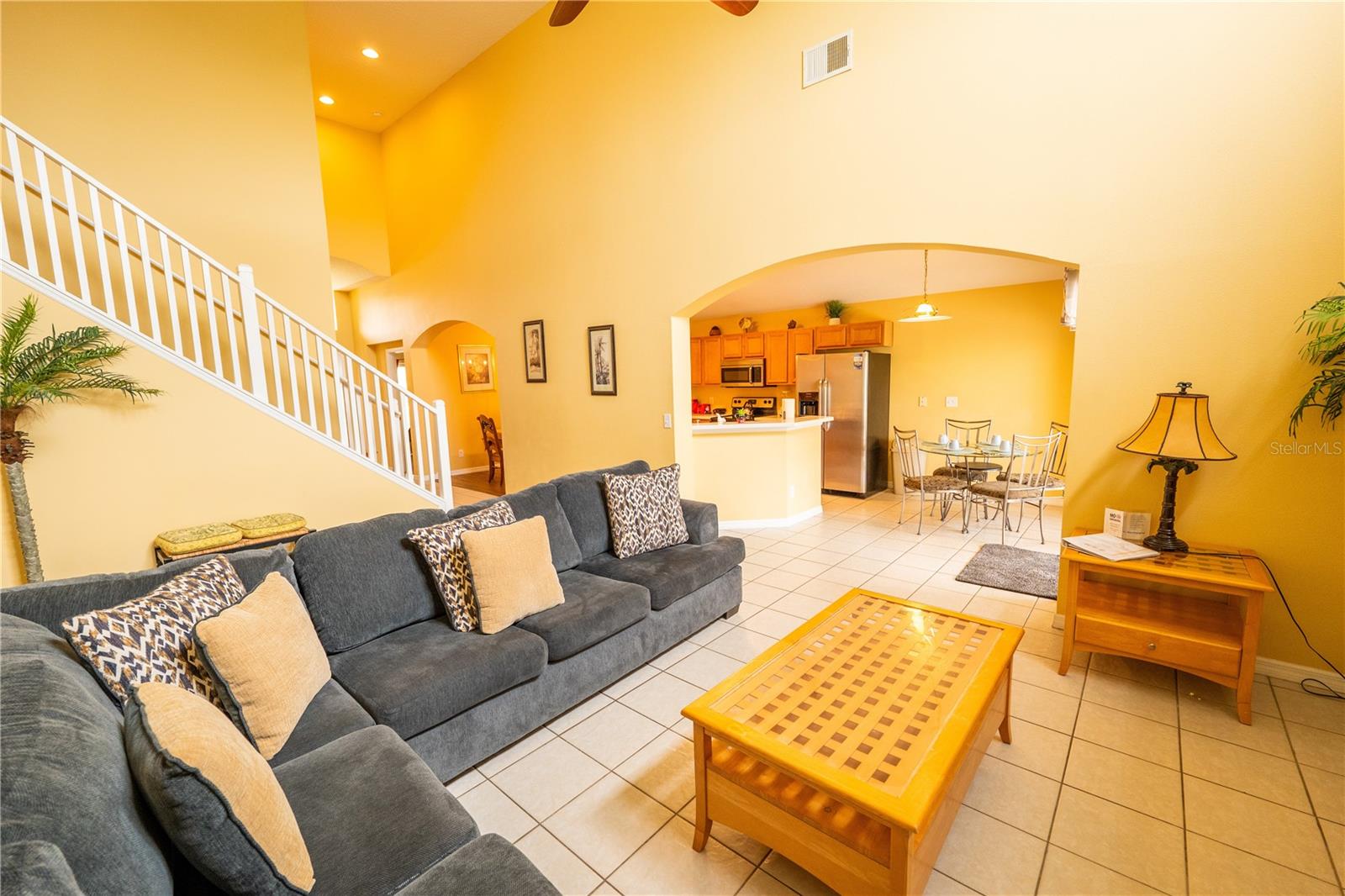 Image 11 of 36 For 918 Solana Circle