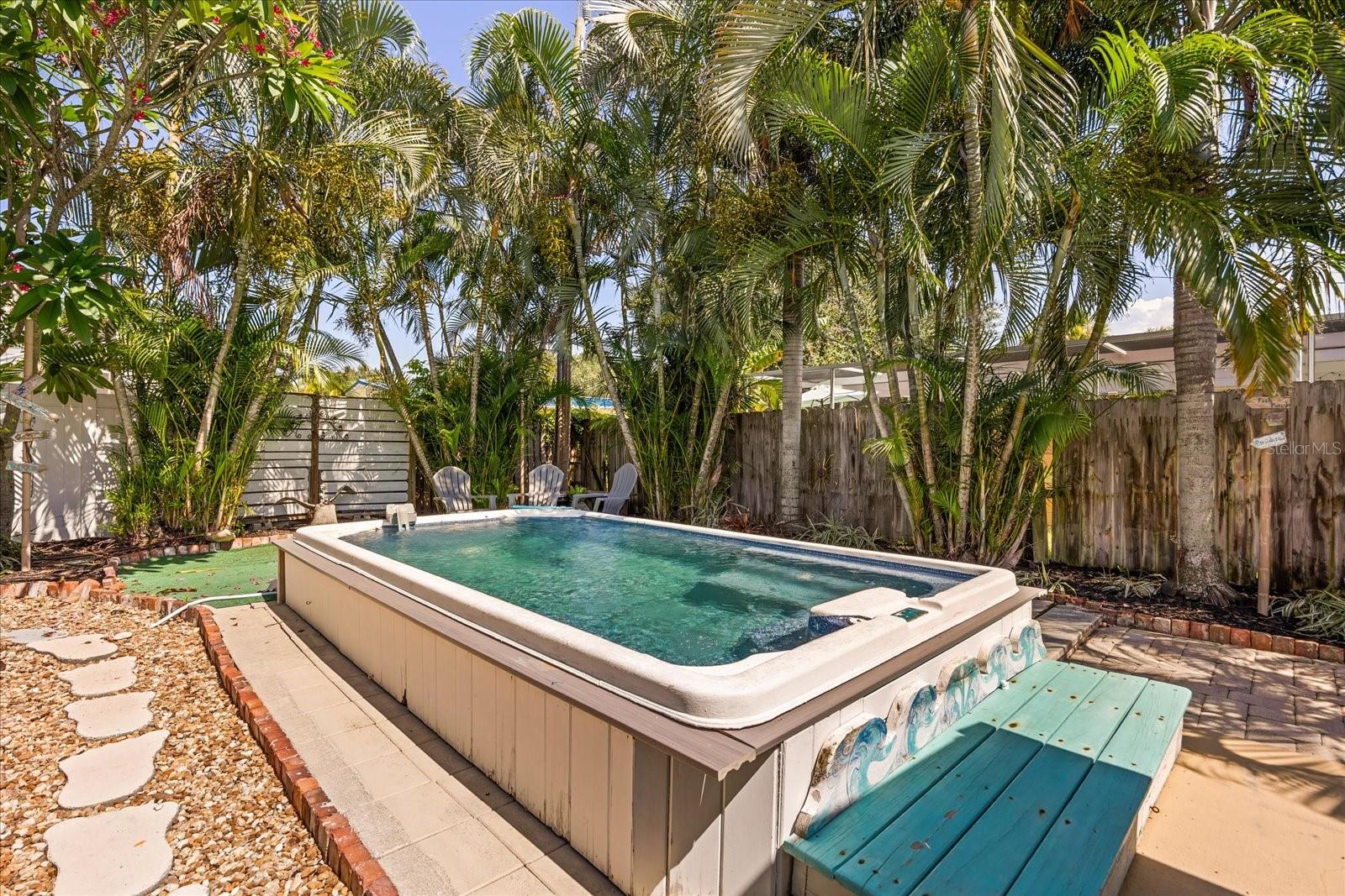 Listing photo id 29 for 936 Santa Cruz Road