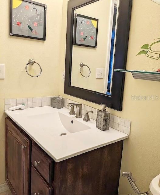 Image 18 of 21 For 10936 Dearden Circle