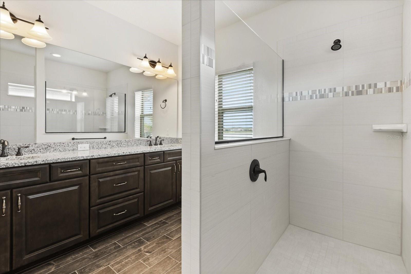 Image 24 of 41 For 10854 Lemon Lake Boulevard