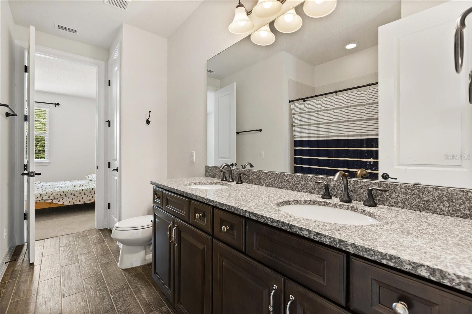 Image 31 of 41 For 10854 Lemon Lake Boulevard