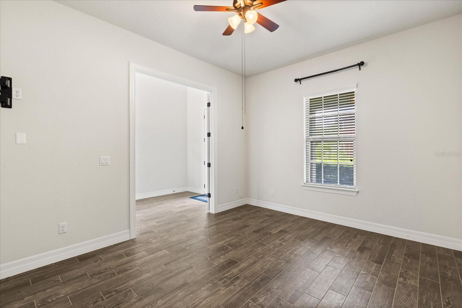 Image 9 of 41 For 10854 Lemon Lake Boulevard