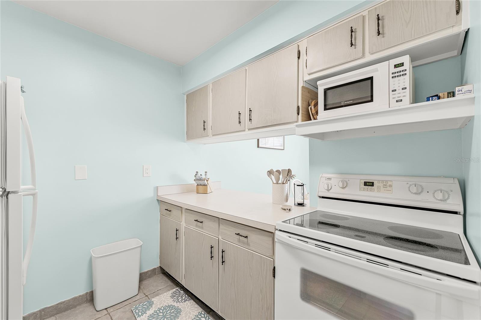 Image 12 of 49 For 4225 Atlantic Avenue 2070