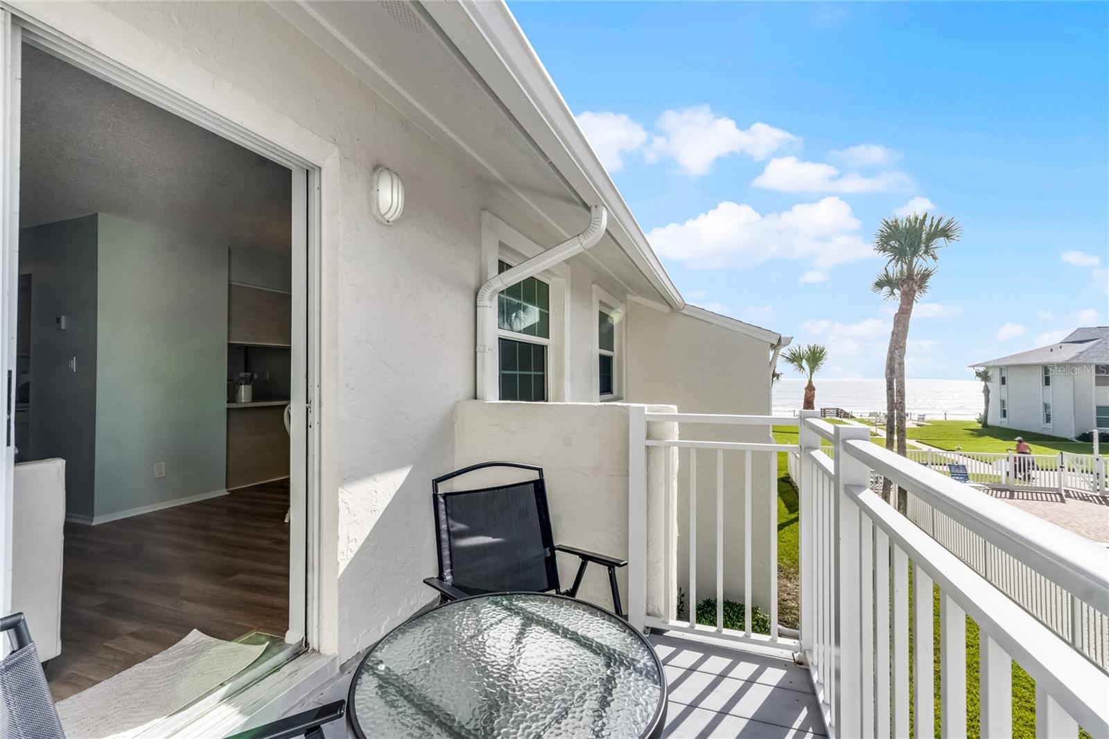 Image 24 of 49 For 4225 Atlantic Avenue 2070