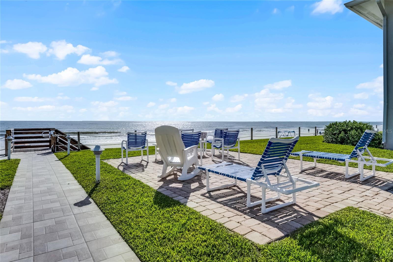 Image 30 of 49 For 4225 Atlantic Avenue 2070