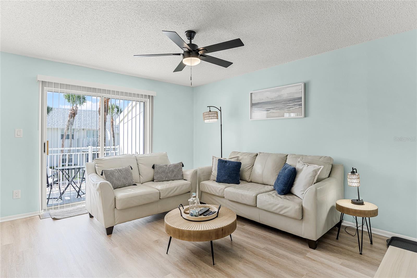 Image 4 of 49 For 4225 Atlantic Avenue 2070