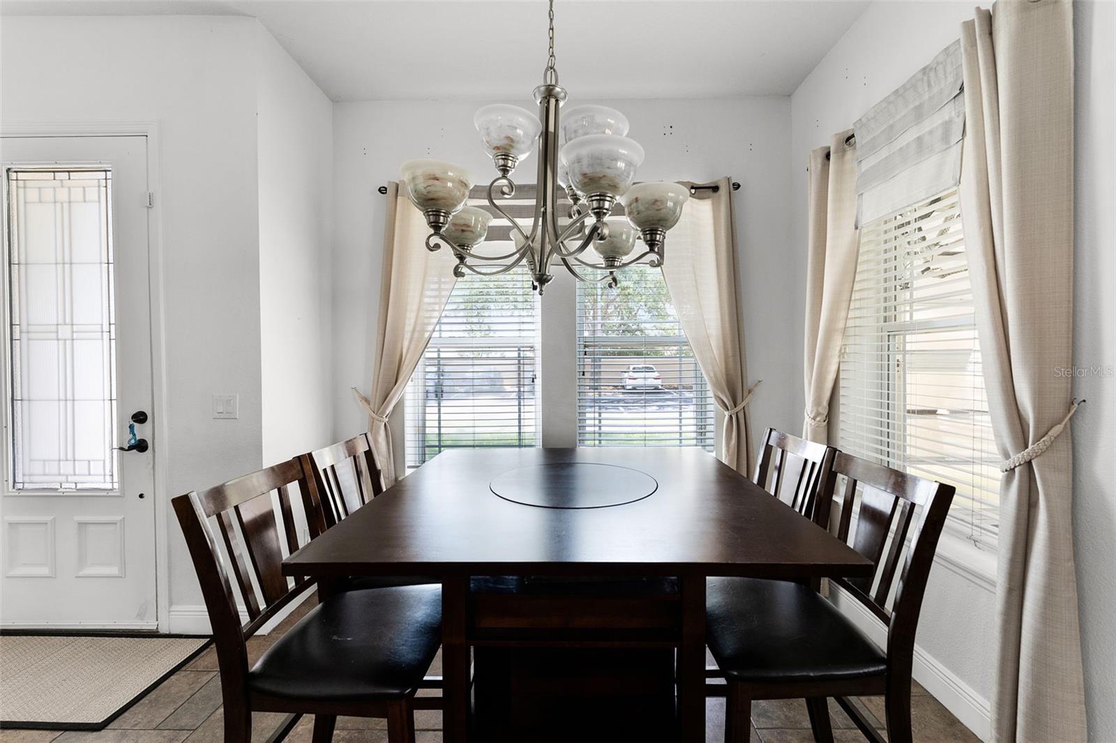 Image 4 of 31 For 1200 Teton Drive