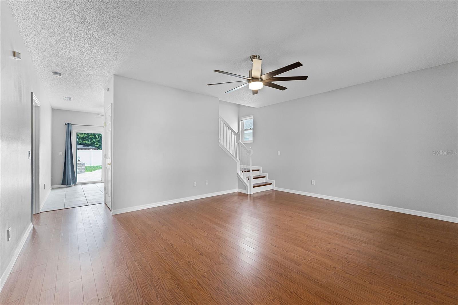 Image 9 of 47 For 2233 Woods Edge Circle
