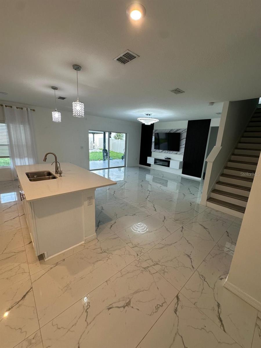 Image 2 of 10 For 4989 Vellacito Way