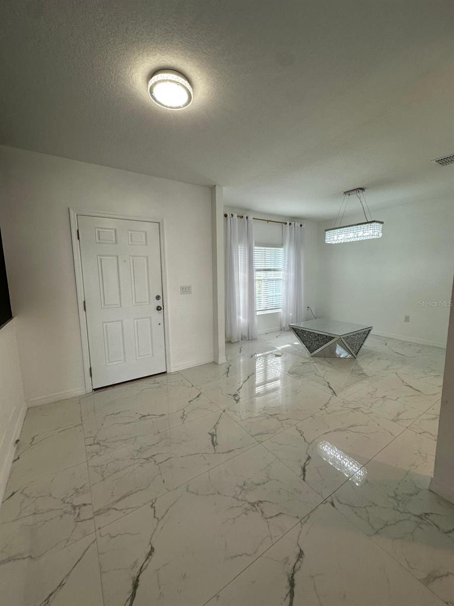 Image 4 of 10 For 4989 Vellacito Way