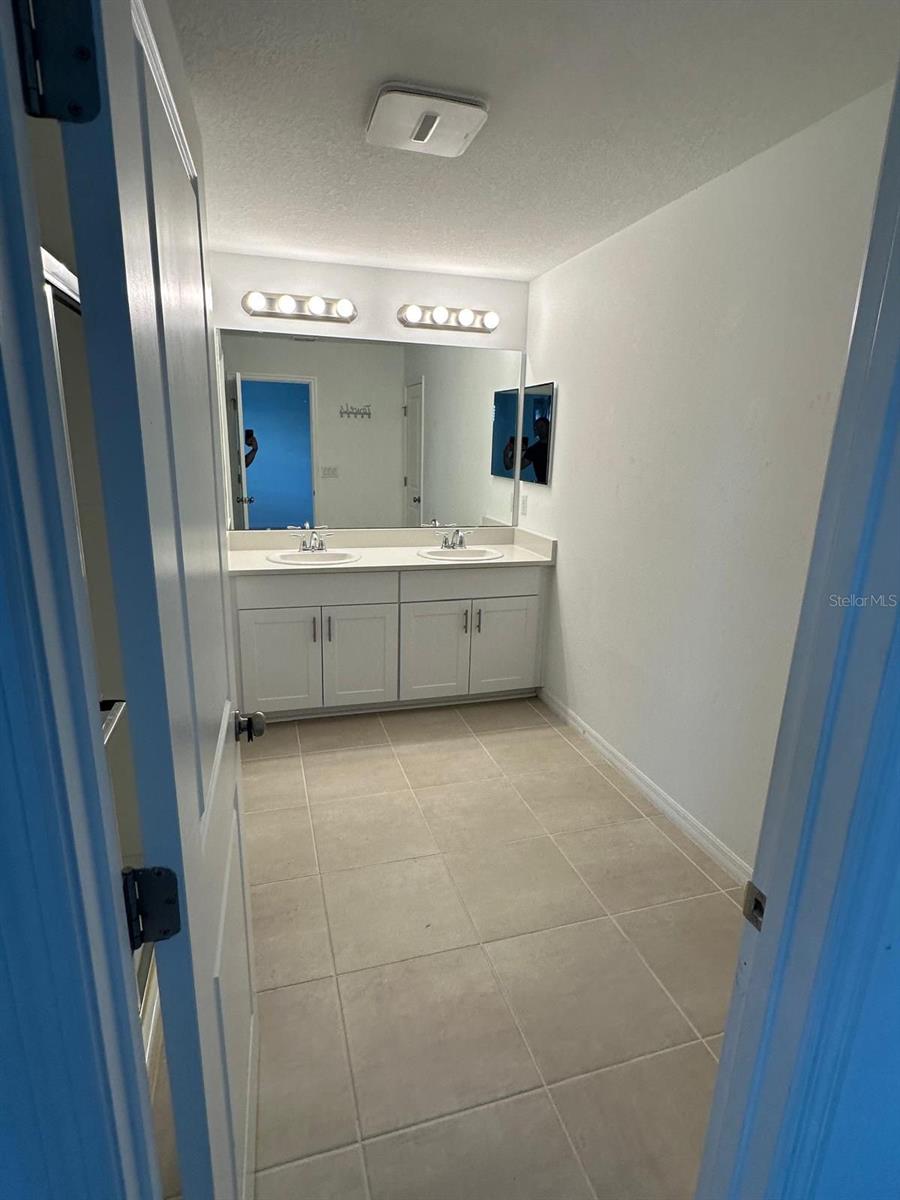 Image 7 of 10 For 4989 Vellacito Way