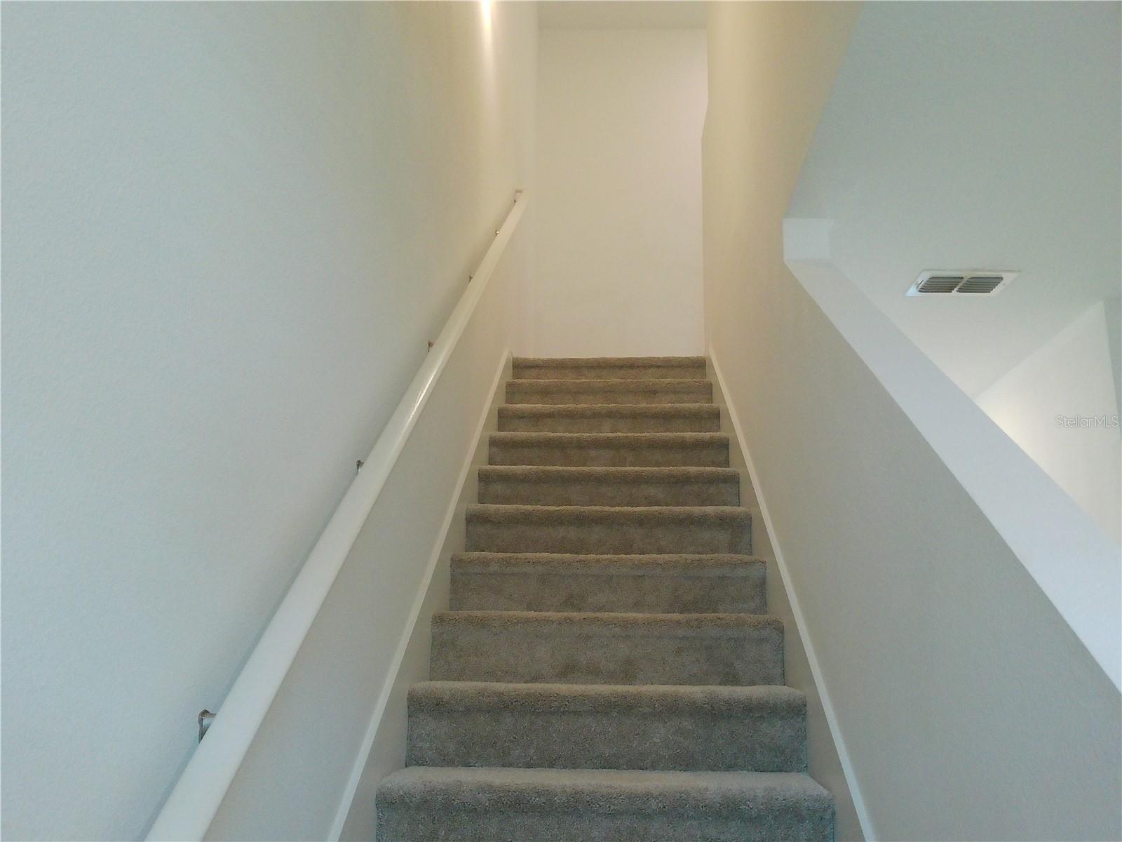 Image 11 of 22 For 947 Grandin Street