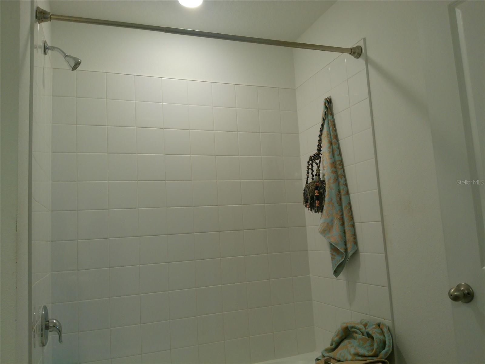 Image 19 of 22 For 947 Grandin Street