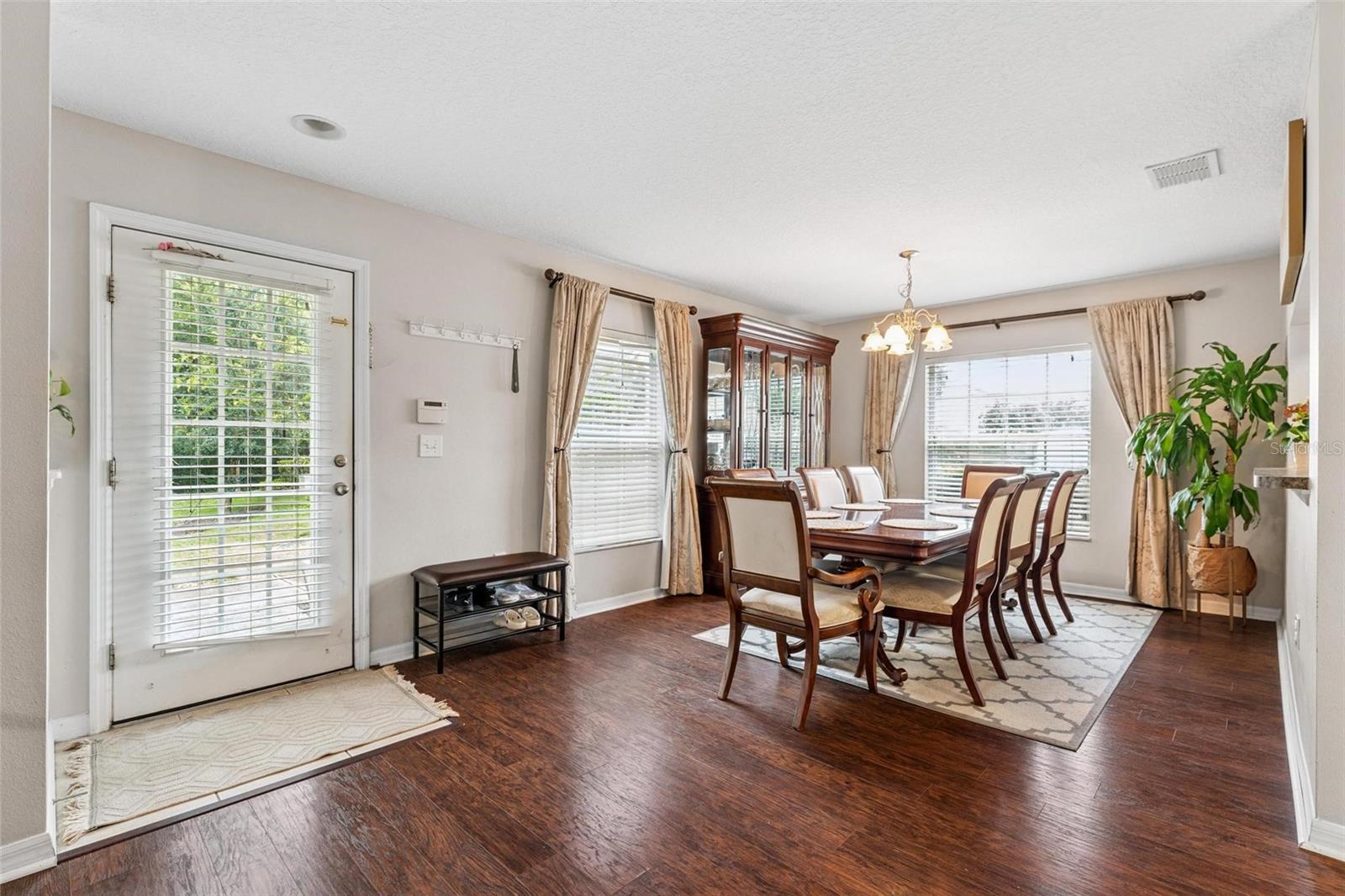 Image 5 of 35 For 502 Carina Circle