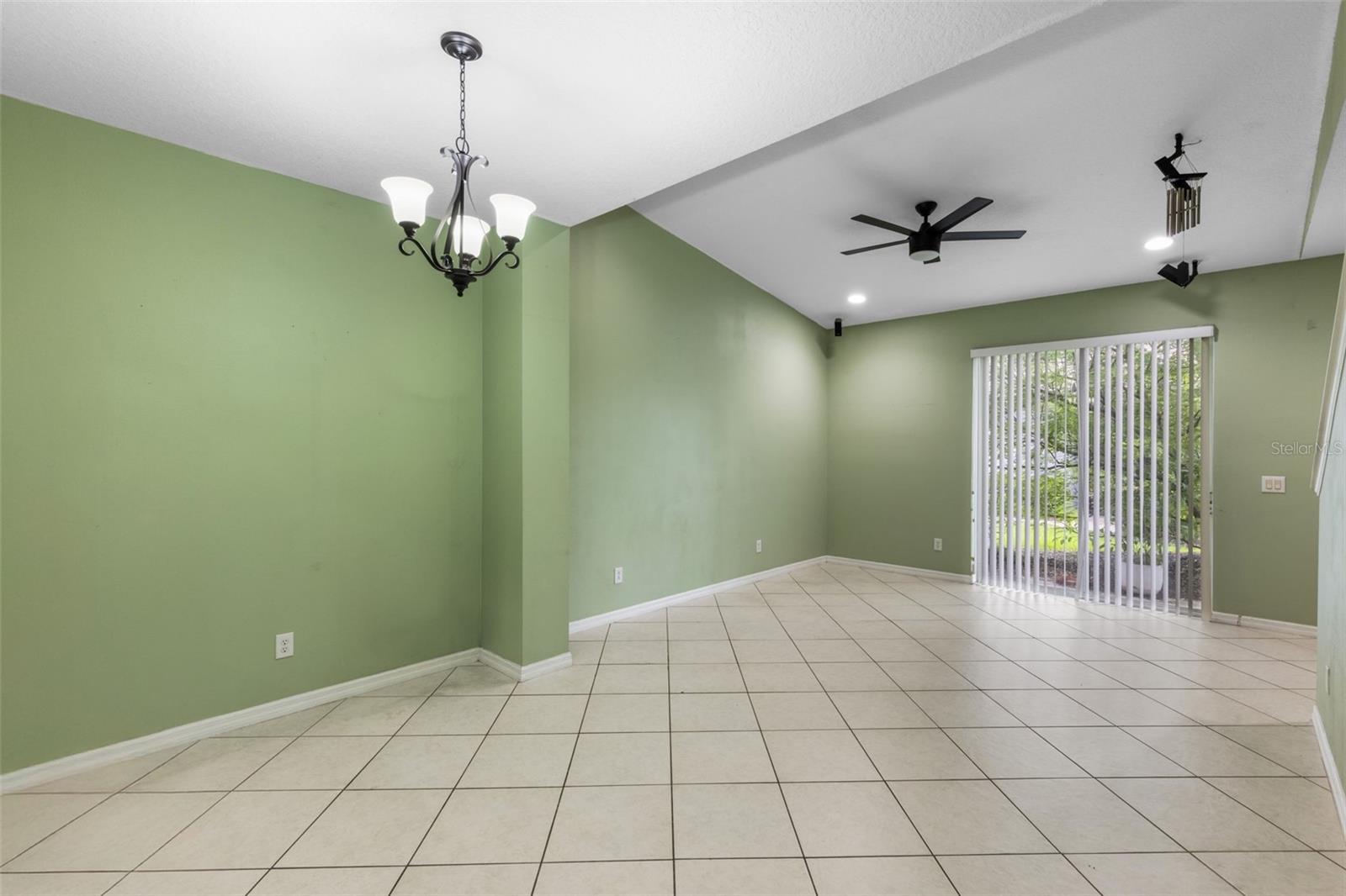 Image 7 of 25 For 1283 Travertine Terrace