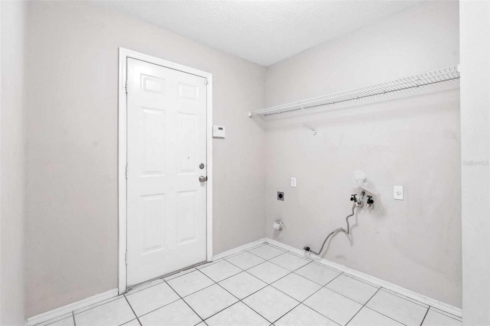 Image 31 of 37 For 5601 Tanagergrove Way