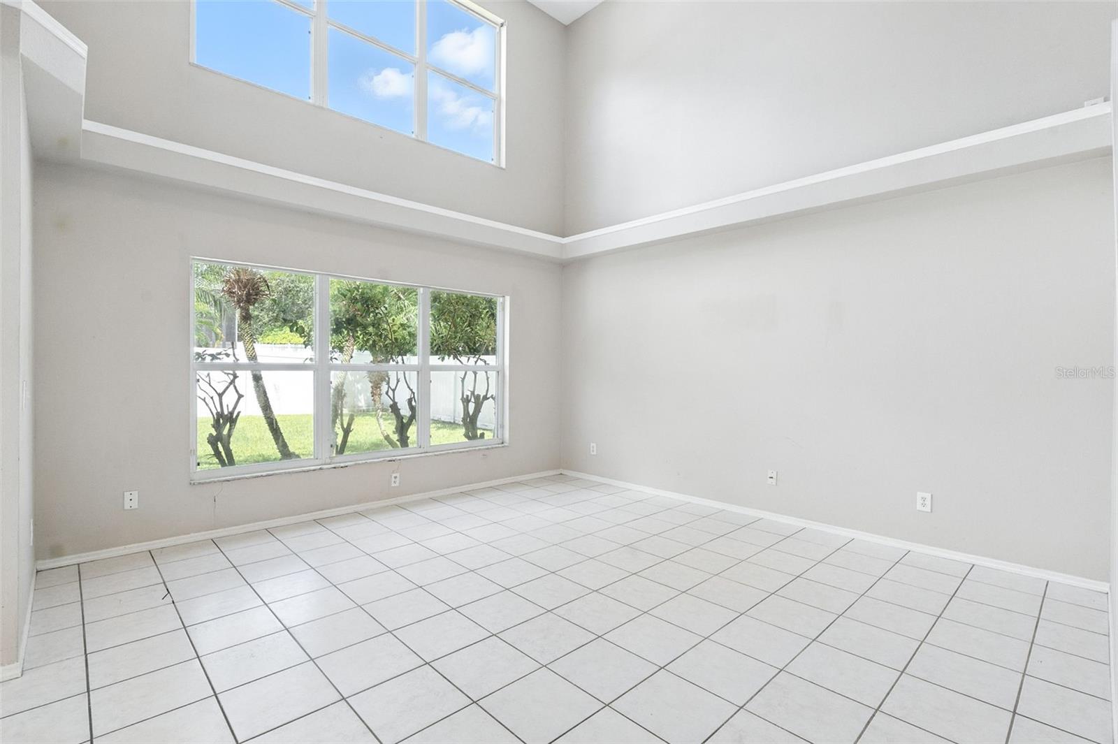 Image 5 of 37 For 5601 Tanagergrove Way