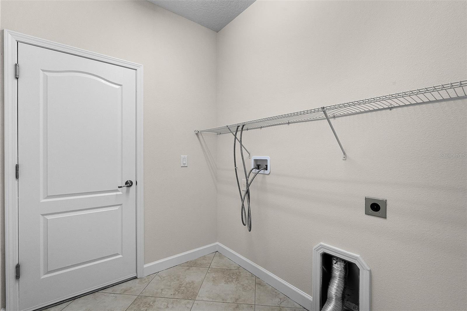 Image 33 of 42 For 2337 Aurelius Drive