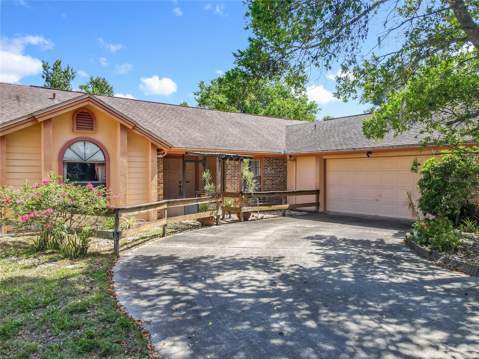 Image 3 of 44 For 10315 Taraby Court