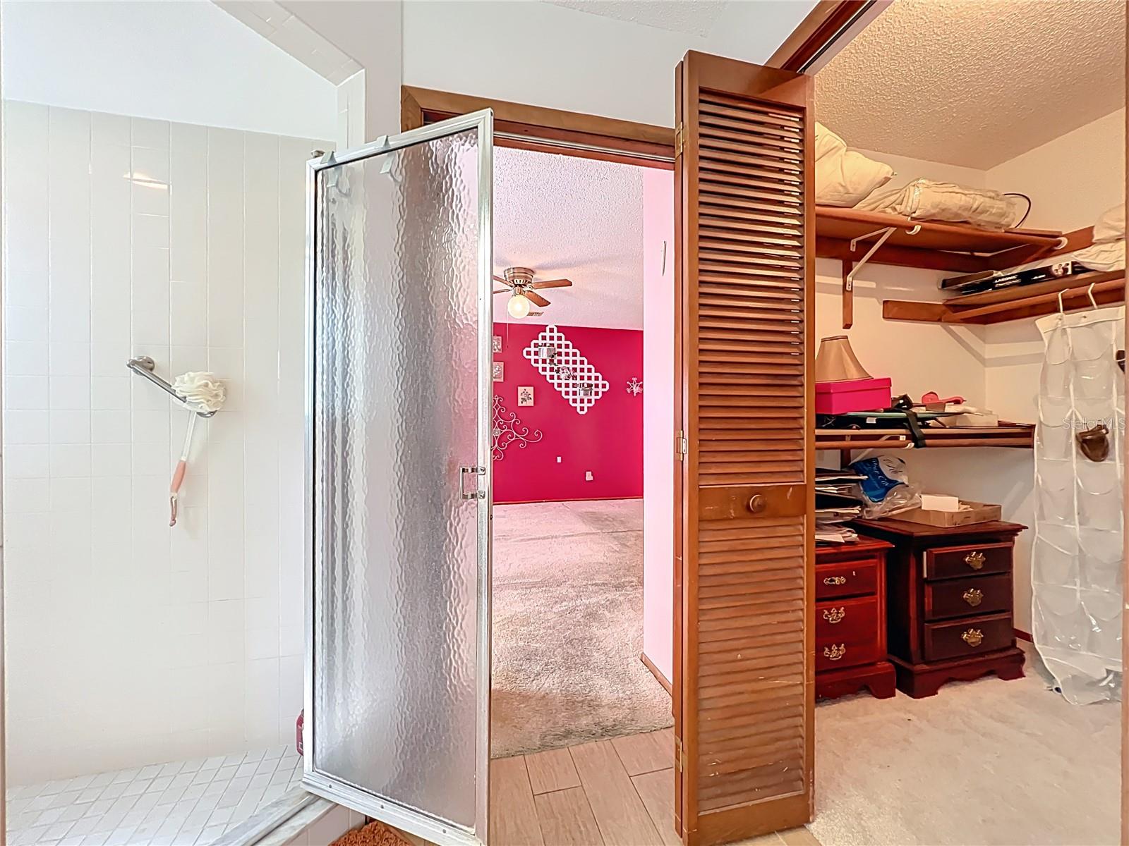 Image 34 of 44 For 10315 Taraby Court