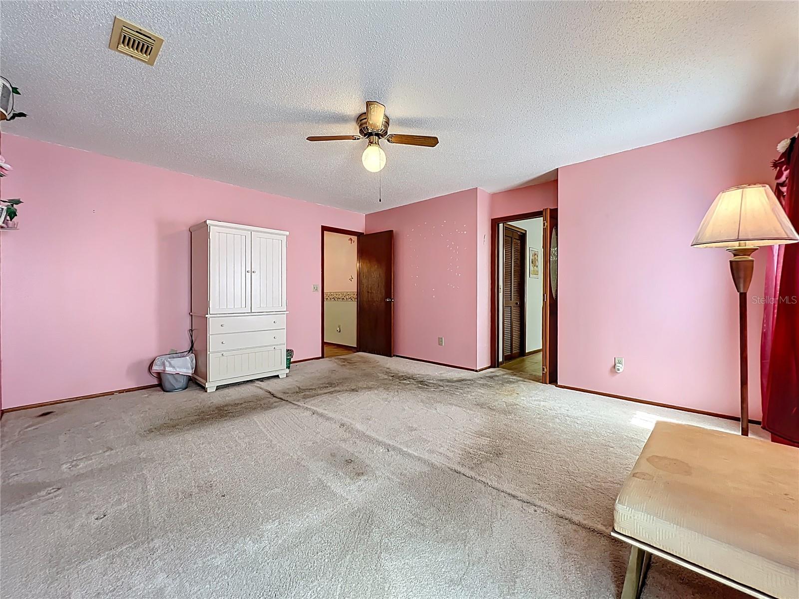 Image 35 of 44 For 10315 Taraby Court