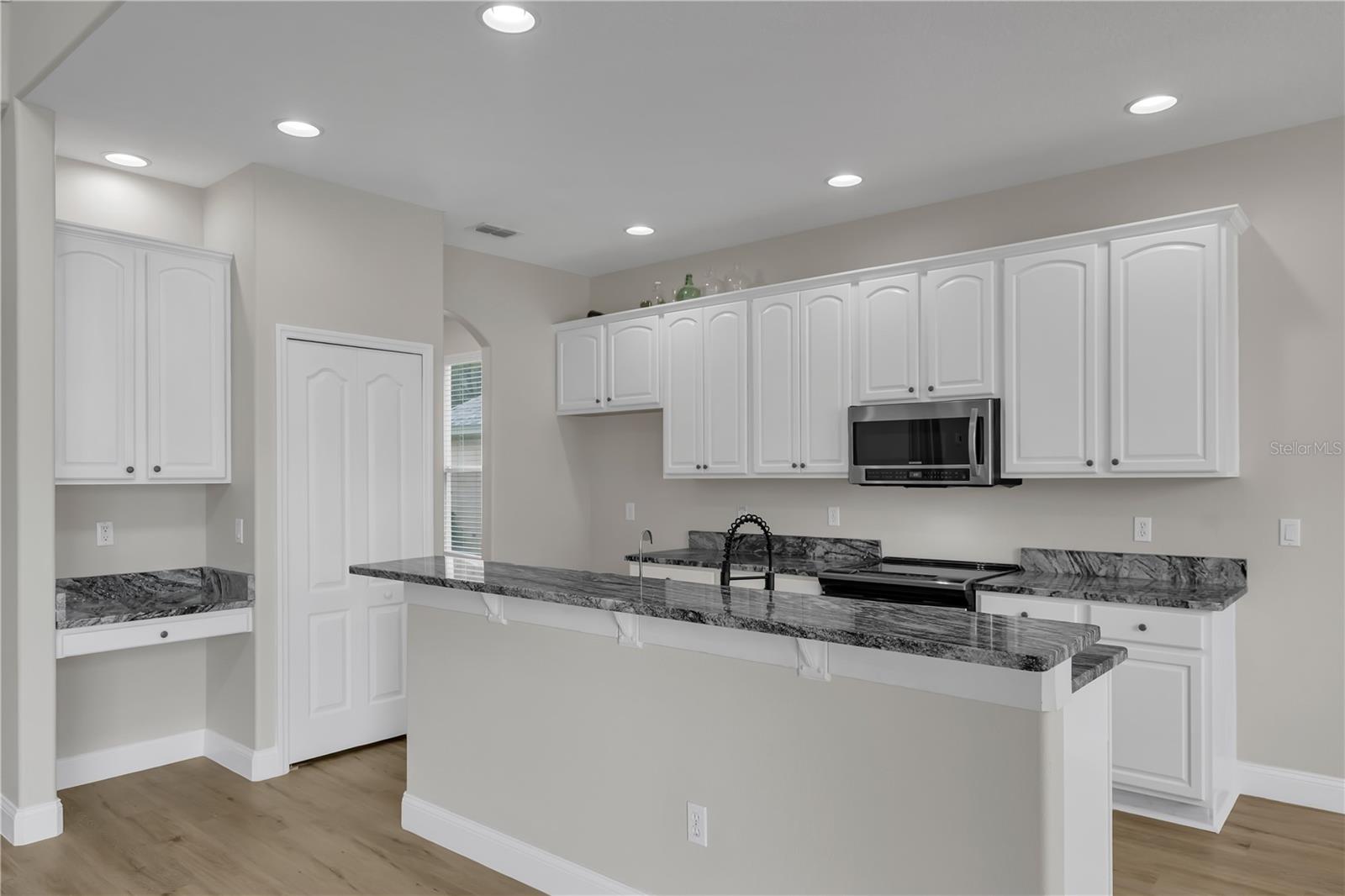 Image 14 of 55 For 13235 Hatherton Circle