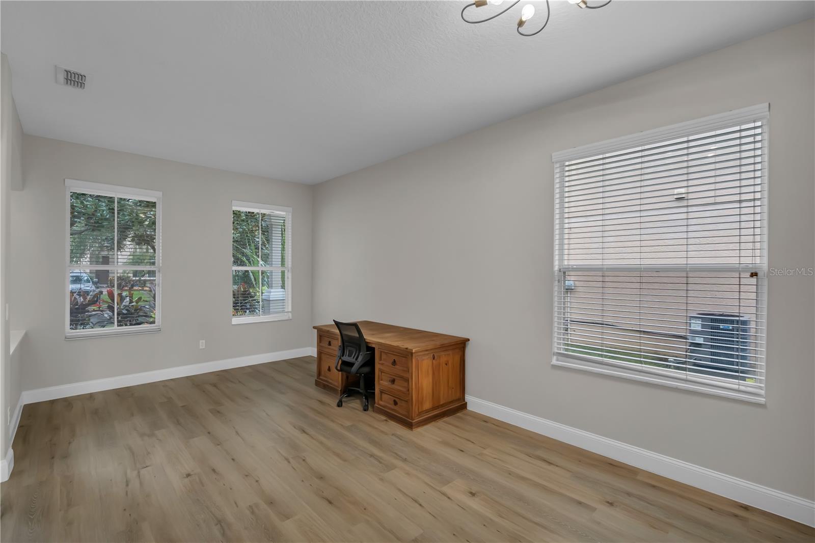 Image 15 of 55 For 13235 Hatherton Circle
