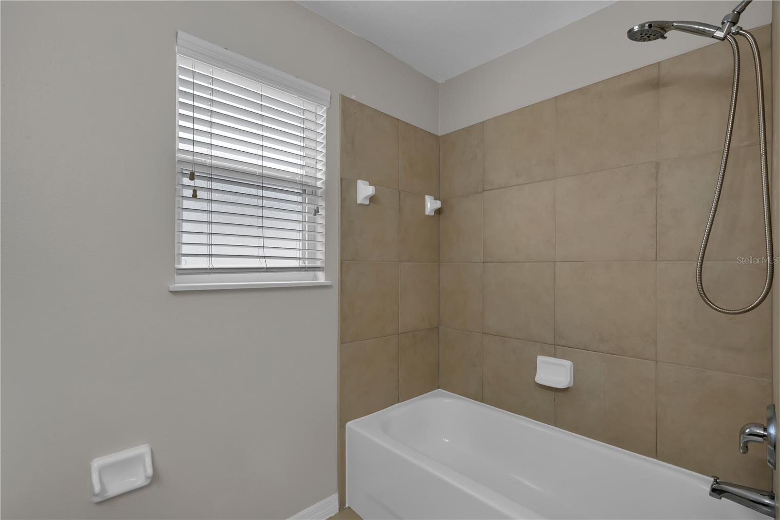 Image 27 of 55 For 13235 Hatherton Circle