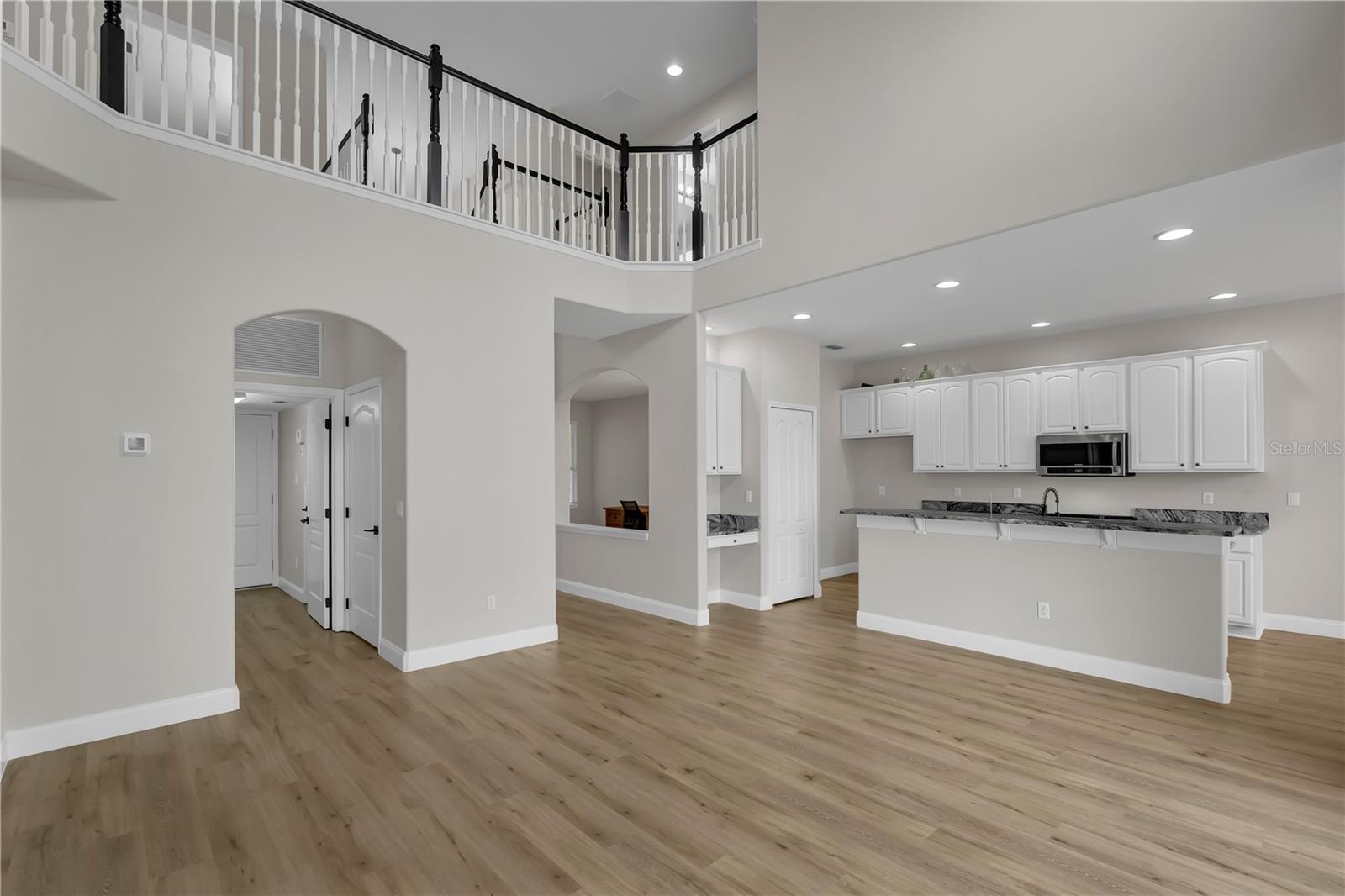 Image 5 of 55 For 13235 Hatherton Circle