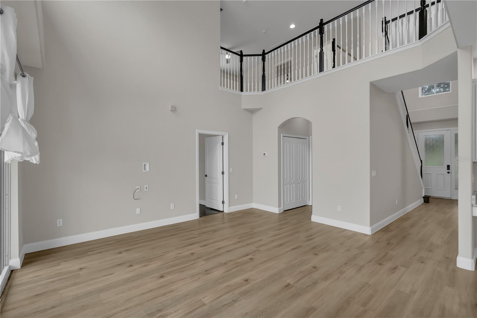 Image 6 of 55 For 13235 Hatherton Circle