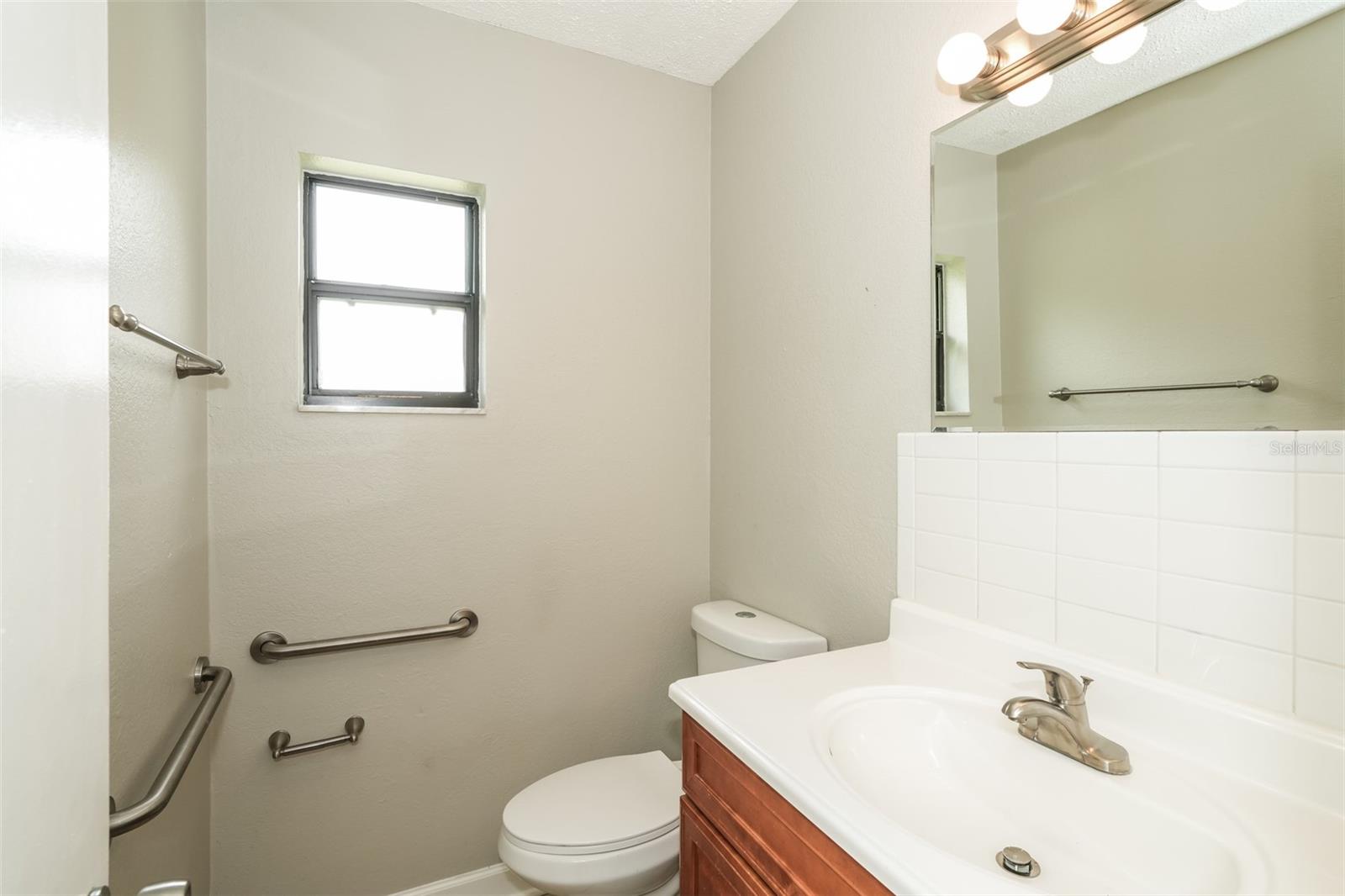 Image 14 of 16 For 2117 Saint Sophia Street