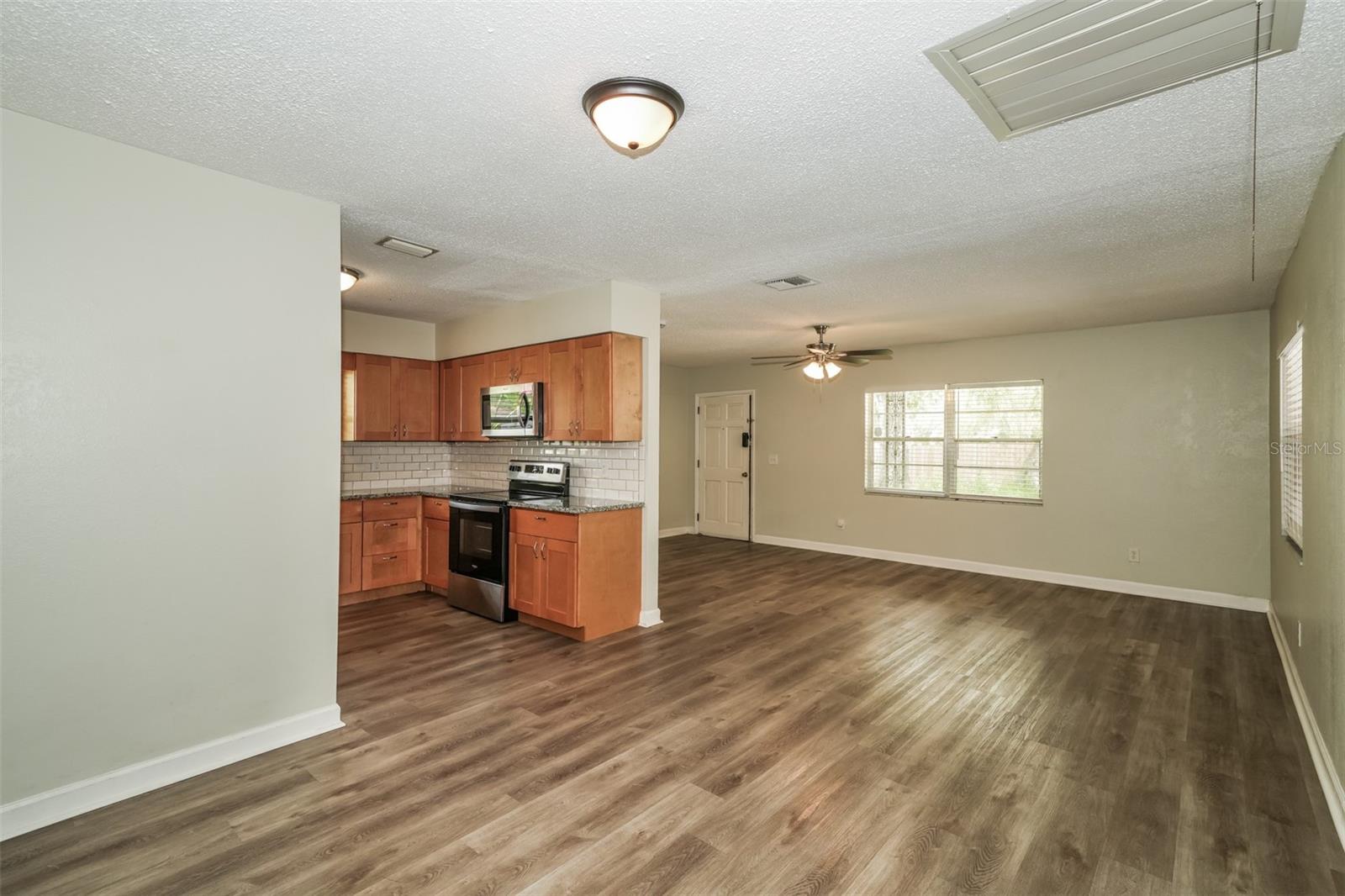 Image 7 of 16 For 2117 Saint Sophia Street