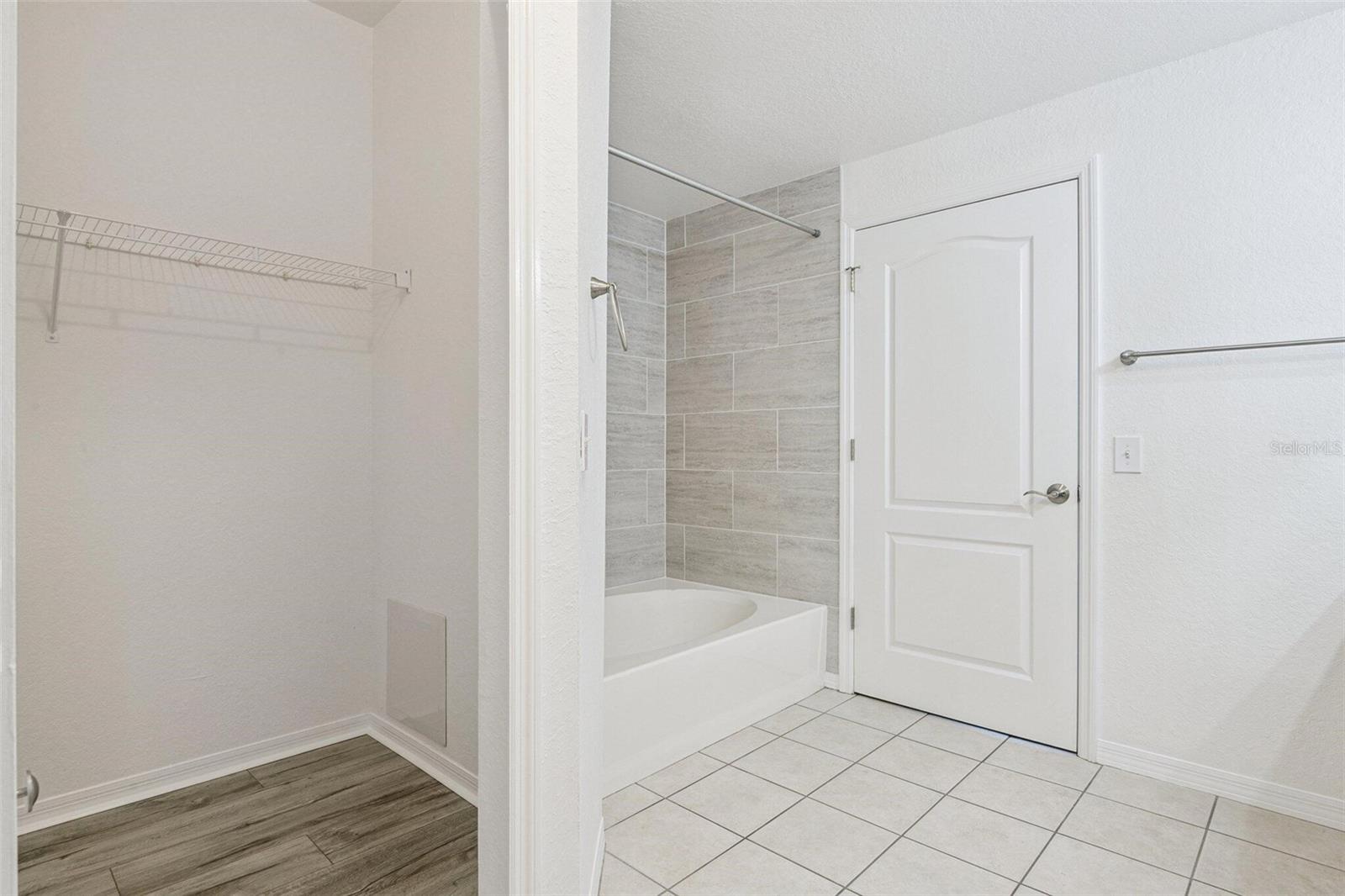 Image 19 of 31 For 4140 Central Sarasota Parkway 1233