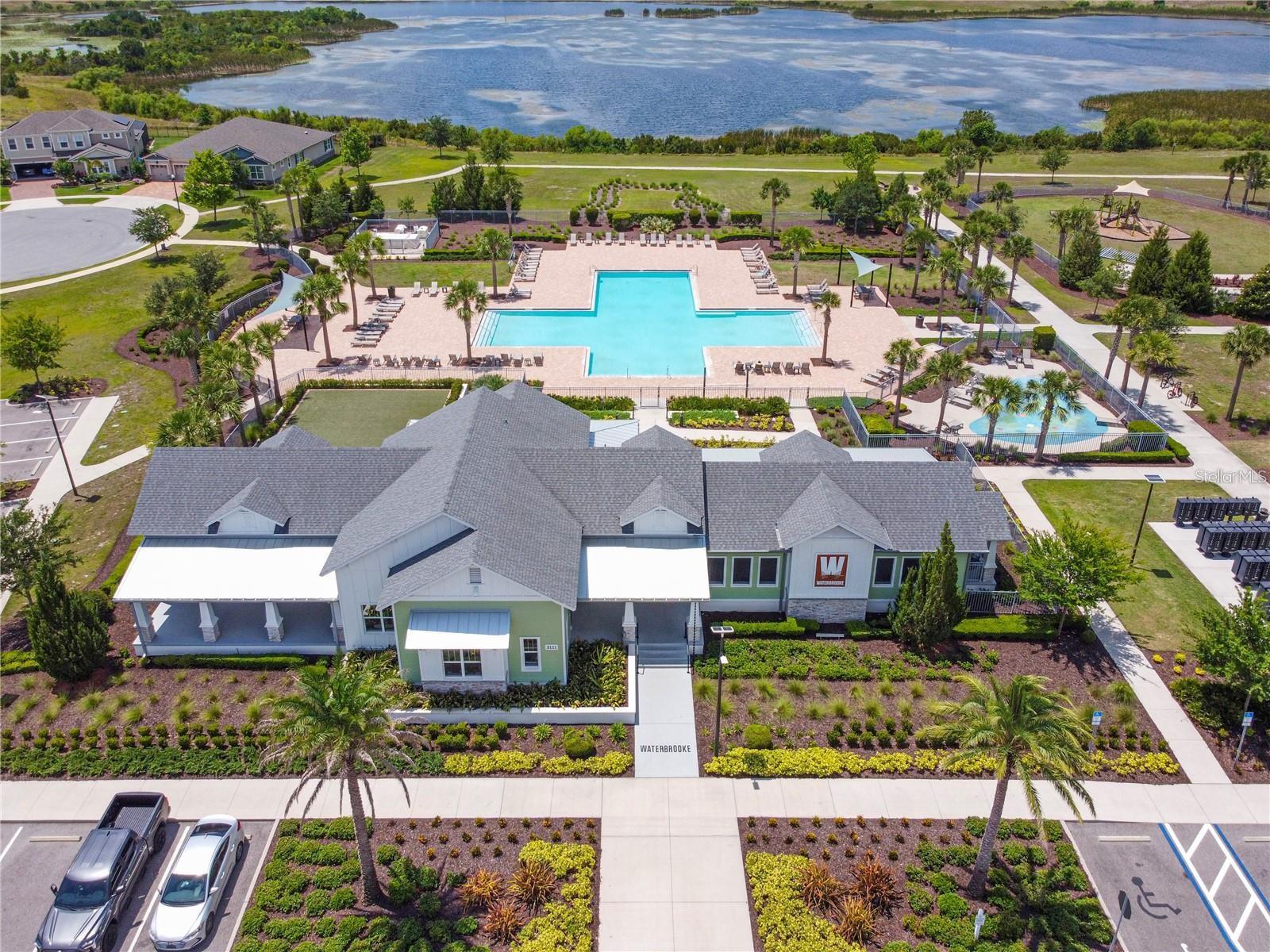 Image 38 of 44 For 3520 Banana Shrub Boulevard