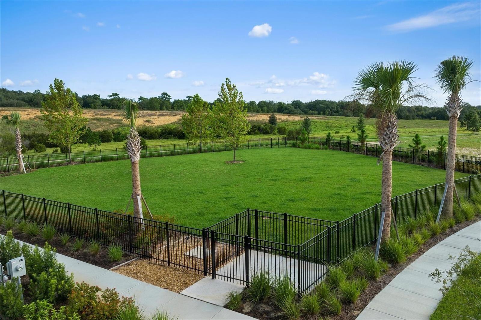 Image 41 of 44 For 3520 Banana Shrub Boulevard