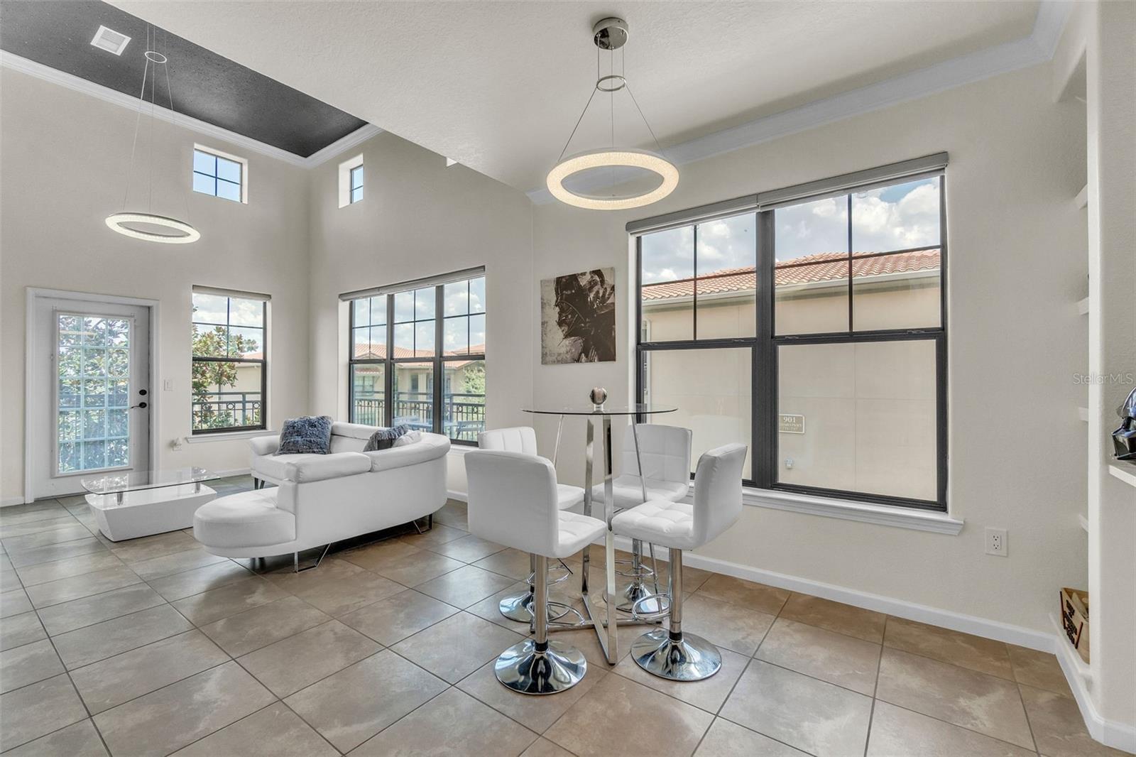 Image 18 of 25 For 903 Charo Parkway 837