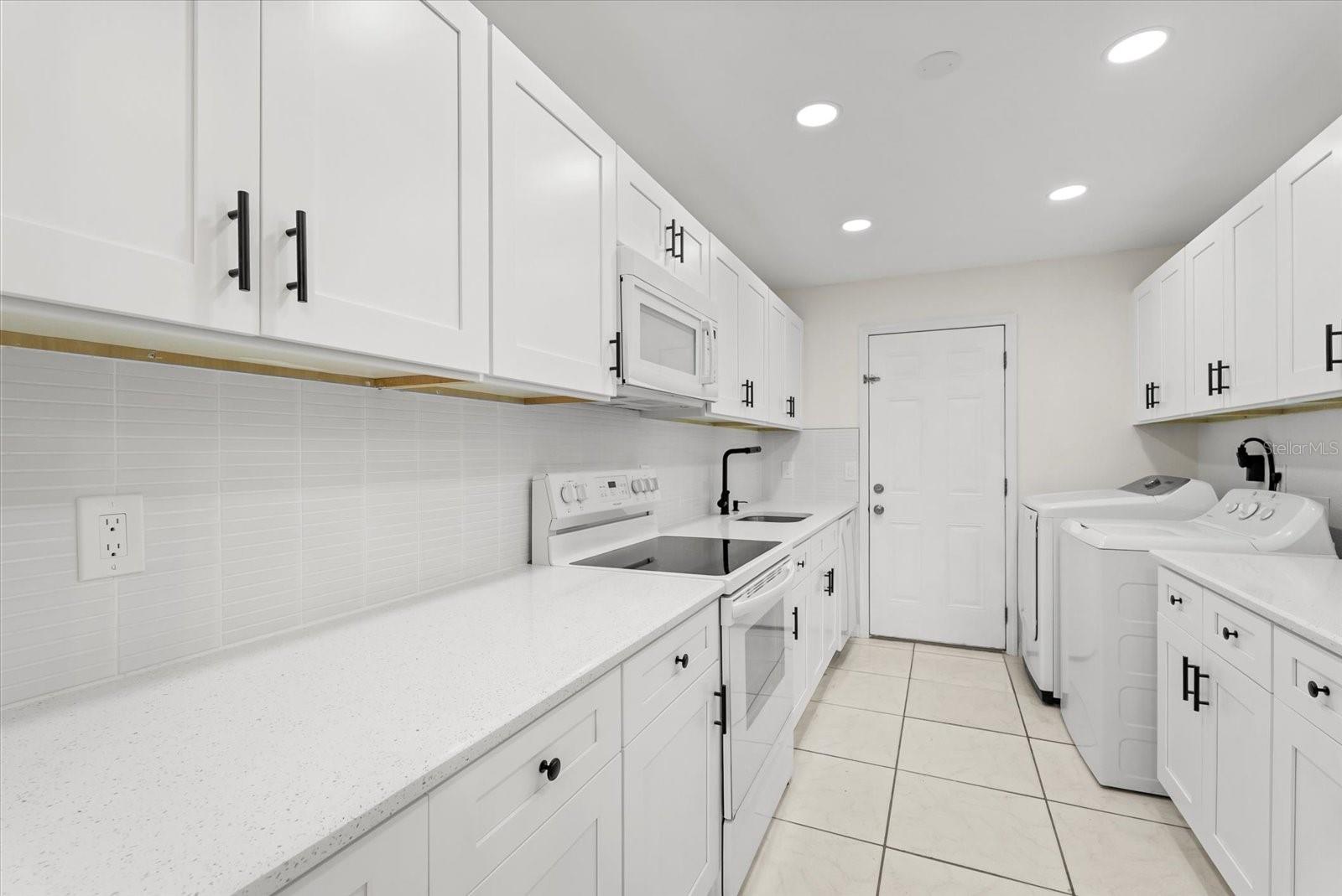Image 4 of 15 For 725 Northlake Boulevard 45