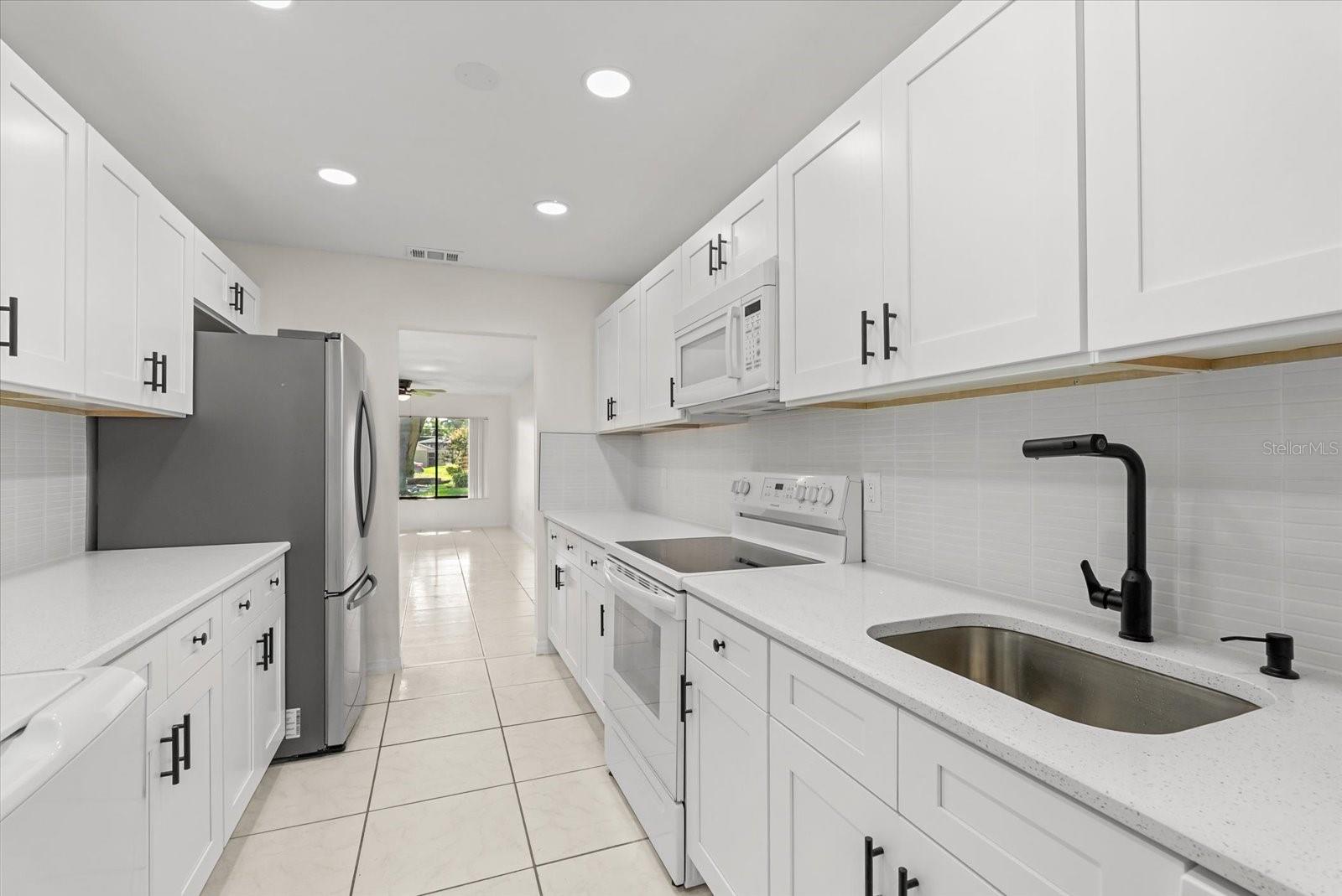 Image 6 of 15 For 725 Northlake Boulevard 45
