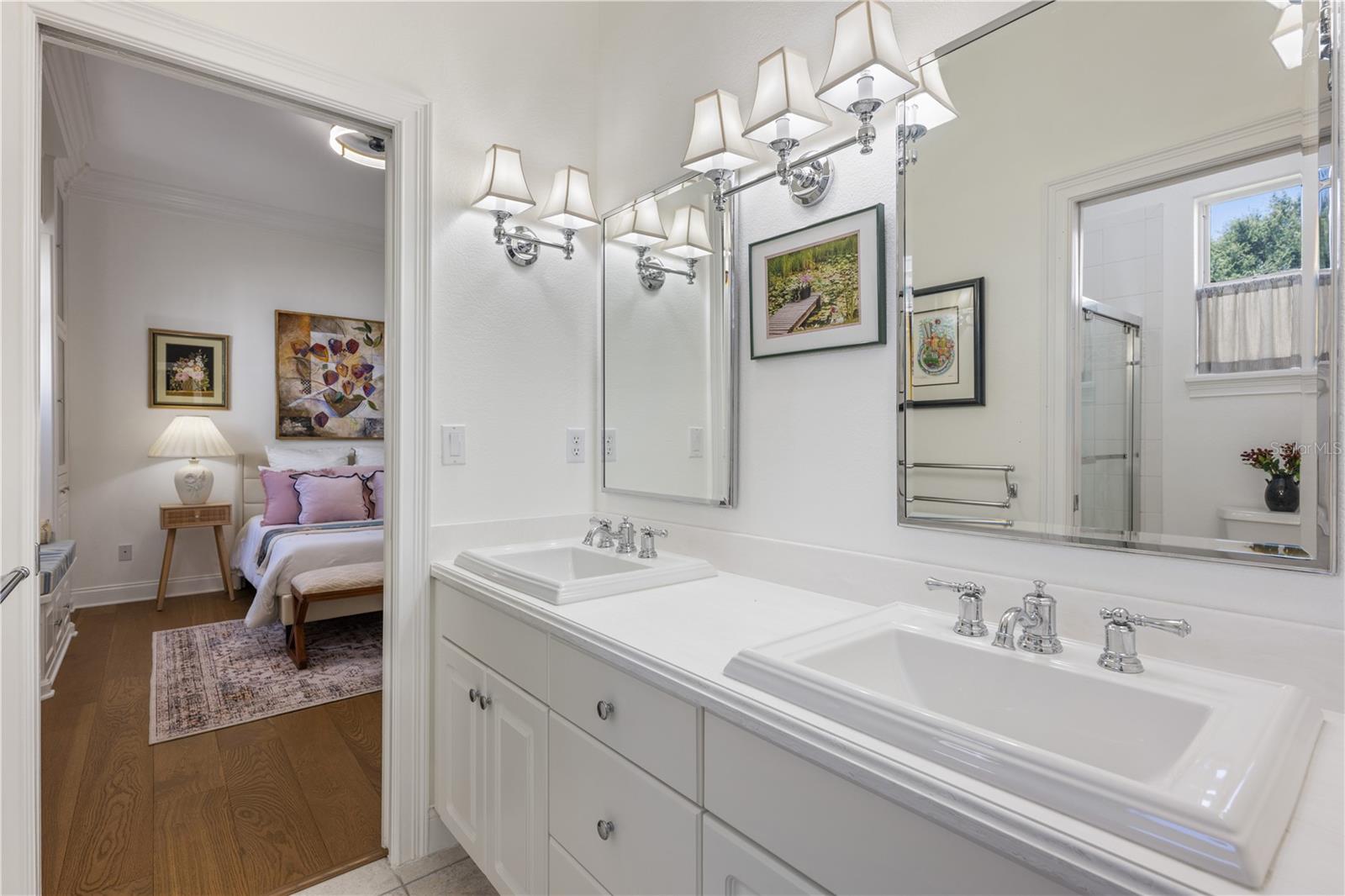 Image 21 of 40 For 10951 Emerald Chase Drive
