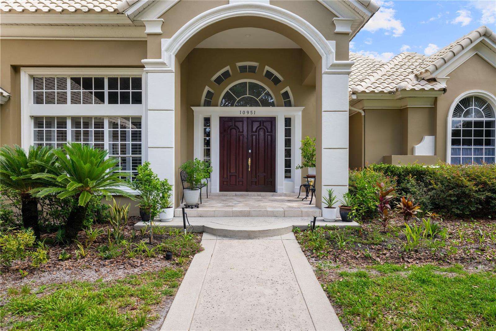 Image 3 of 40 For 10951 Emerald Chase Drive