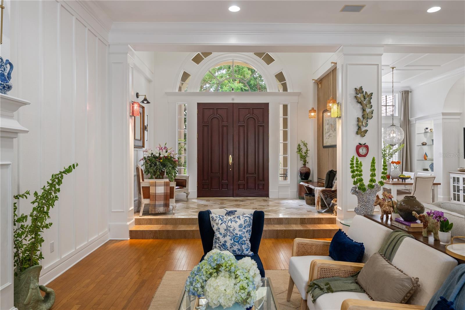 Image 4 of 40 For 10951 Emerald Chase Drive