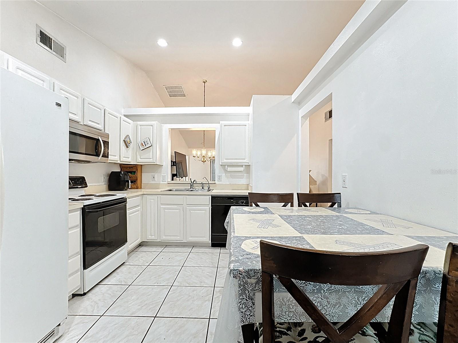 Image 3 of 36 For 10960 Brown Trout Circle