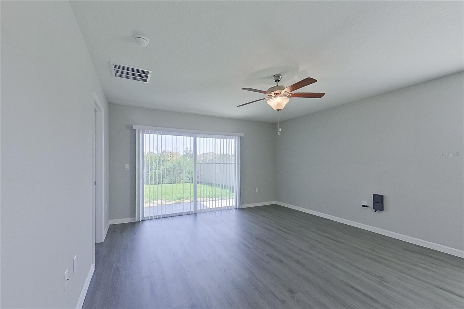 Image 6 of 18 For 4383 85th Lane