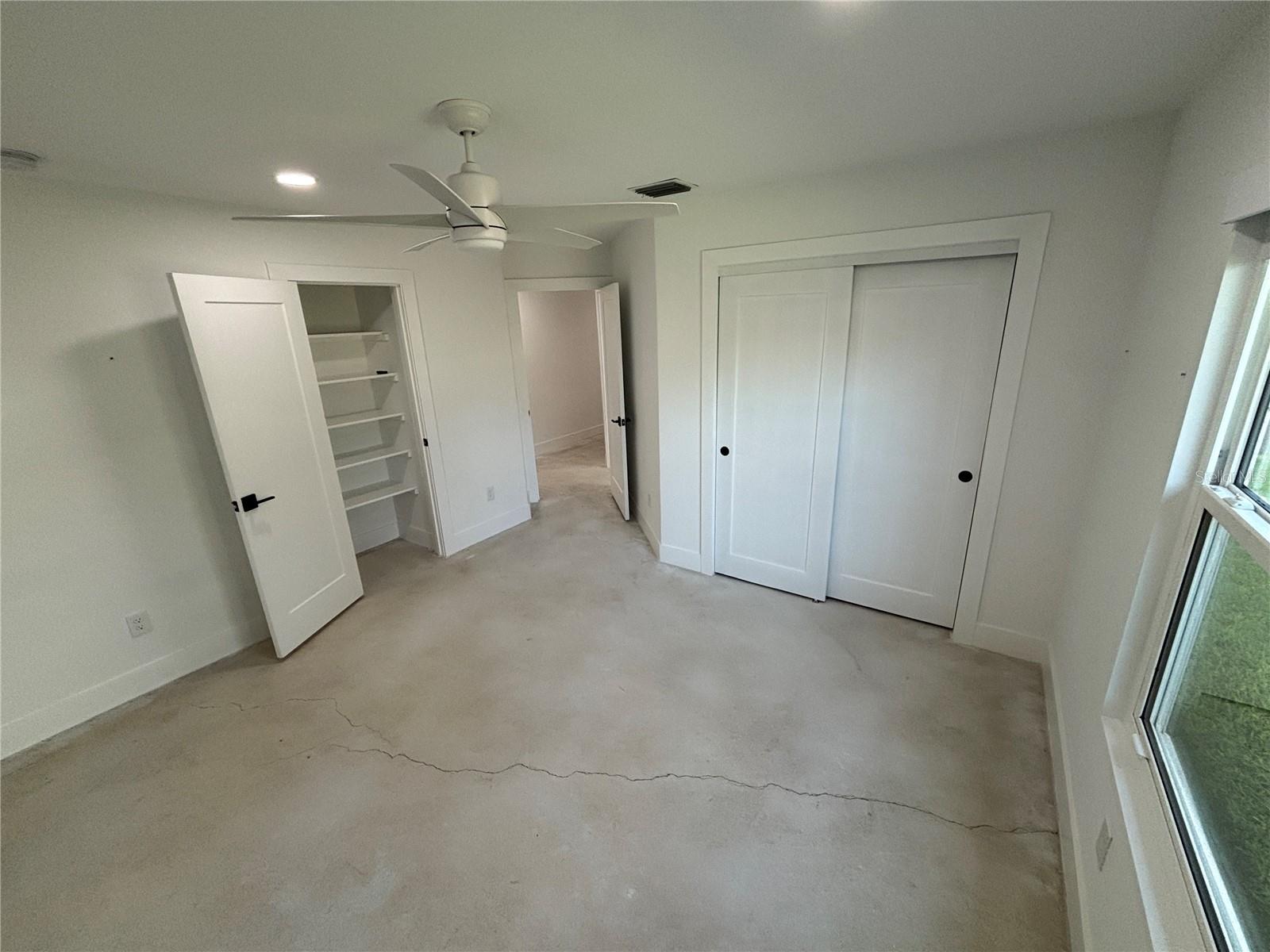Image 21 of 43 For 268 Lemon Lily Court